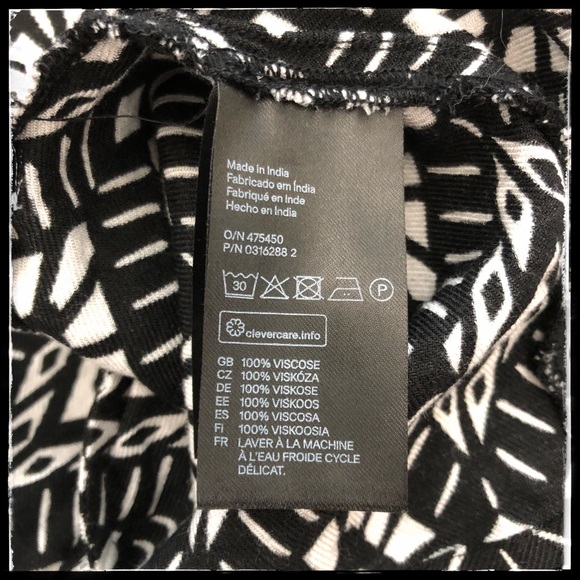 🖤 🔲 ⚫️ Fun Patterned Divided Dress ⚫️ 🔲 🖤 - Picture 6 of 6